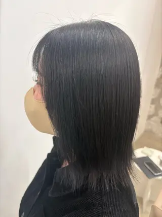 カラー ナナ/ SYS by fitのヘアスタイル