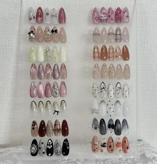 ネイル Pure&Rich Nailのネイルデザイン