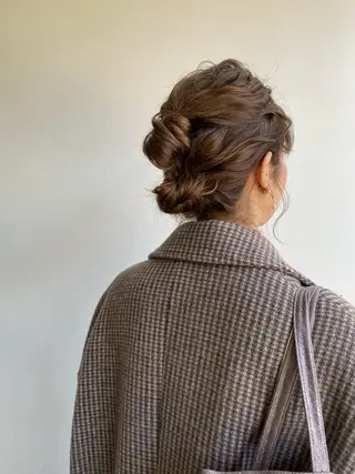 ミディアム ヘアアレンジ les baladins du miroir所属・🍃YURI 🍃のヘアスタイル