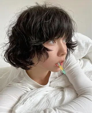 ミディアム パーマ 🌀perm 🌀のヘアスタイル