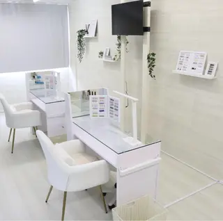 ネイル L’ねいる　石田 悠真のネイルデザイン