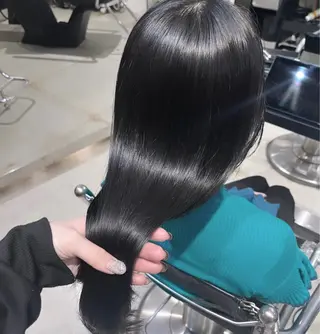 ロング カラー パーマ ヘアアレンジ 透明感/オリーブ/ グレージュ/YUKAのヘアスタイル