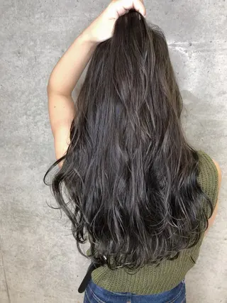 セミロング カラー LA KING GINZA TOKYO所属・🧡ショートの達人 🧡SHOのヘアスタイル