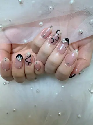 ネイル Queeens nailのネイルデザイン