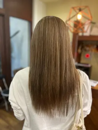 ロング ぴんく髪の美容師🎀 🖤ゆうなのヘアスタイル