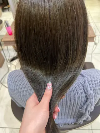 ミディアム 🩰似合わせ艶カラー Kirara🐩🎀のヘアスタイル