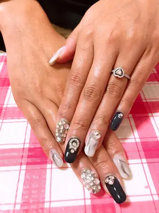 ネイル 藤 あやのネイルデザイン