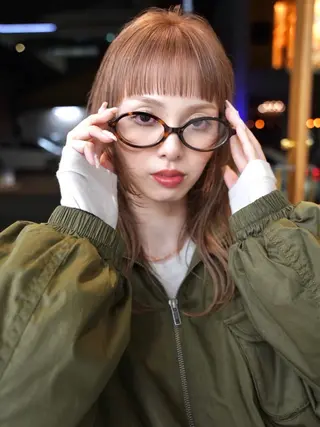 ショート カラー ミルクティーレイヤー Kaito🐩/栄のヘアスタイル