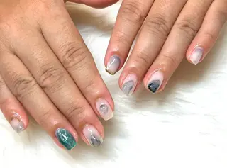 ネイル 頑張る女性の味方✴︎ M.i　nail ♡のネイルデザイン