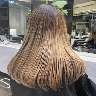 セミロング レイヤー特化/小顔顔 周り/セノ/表参道のヘアスタイル