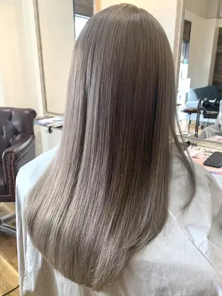 セミロング カラー GLITTER赤塚店所属・GLITTER ハイ トーン🎀北野佑季のヘアスタイル