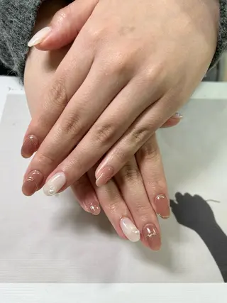 ネイル コウ ヨウのネイルデザイン