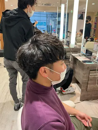 パーマ メンズ 佐野 太河のヘアスタイル