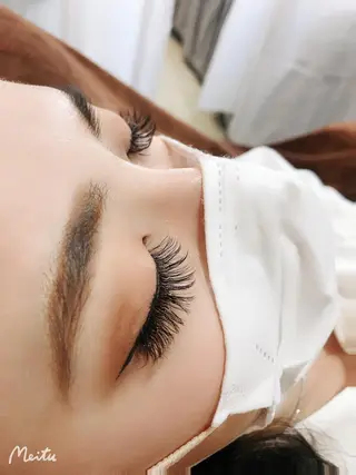 マツエク・マツパ リン リンのネイルデザイン