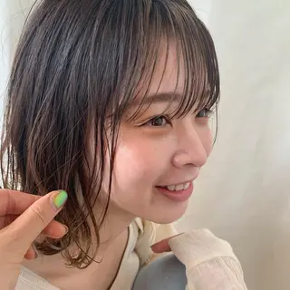 ミディアム 狩野 くるみのヘアスタイル