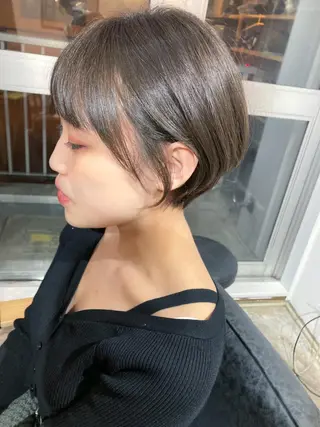 ショート roka ノゾミのヘアスタイル