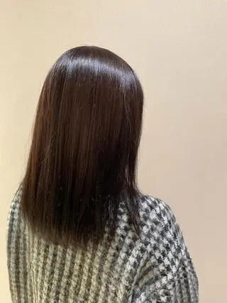 セミロング 切りっぱなしボブ/ 蒲生四丁目/伊藤瑠唯のヘアスタイル