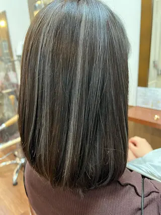 ミディアム 仕上がり満足度No. 1🔥BLUCK🔥のヘアスタイル