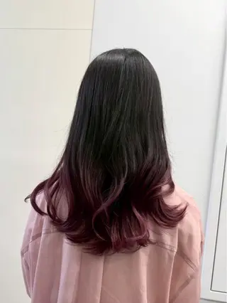 セミロング カラー urara /ブリーチ/艶カラーのヘアスタイル