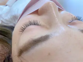 マツエク・マツパ 束感まつげ🤍 hikaruのマツエク・マツパデザイン