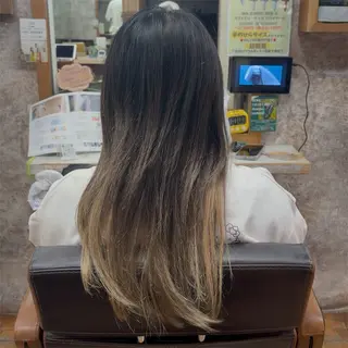 セミロング YELLOW CORN 金沢文庫所属・【金沢文庫4分】髪質 改善/縮毛矯正アラタのヘアスタイル