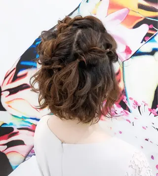 ヘアアレンジ nex the salon vlow所属・趙 英来のヘアスタイル