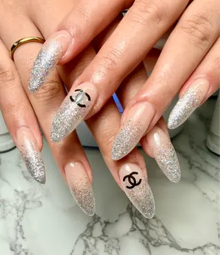 ネイル M.N_ nailのネイルデザイン