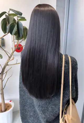 ロング カラー パーマ ヘアアレンジ 透明感/オリーブ/ グレージュ/YUKAのヘアスタイル