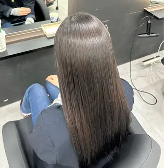 ロング 山田 航平のヘアスタイル