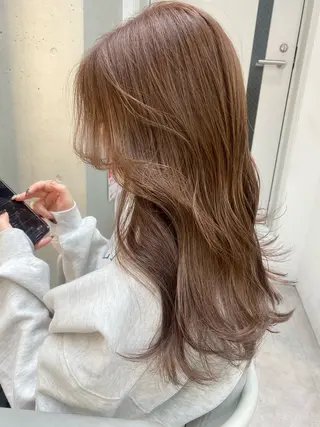 ロング ma naのヘアスタイル