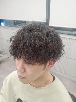 ミディアム ✨本日空きあります✨ 遠田コウヘイ🌟のヘアスタイル