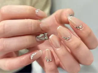 ネイル uri☺︎︎ natsumiのネイルデザイン