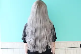 ロング カラー ras hairdesign所属・心斎橋 ママ美容師 笹 友加里のヘアスタイル