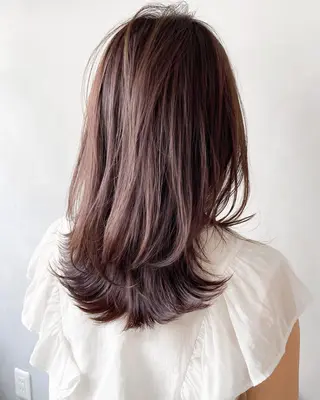 ミディアム 宮本 聖希のヘアスタイル