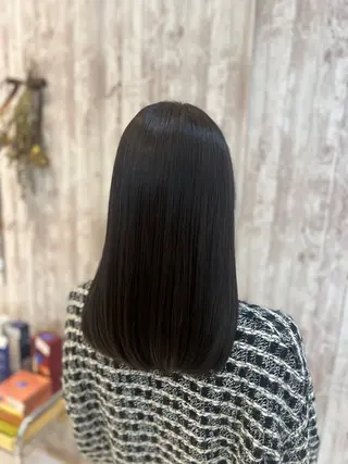 セミロング カラー minami🌿‬ 透明感カラー🫧のヘアスタイル