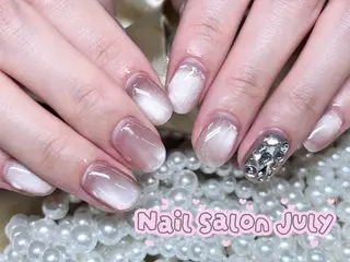 ネイル July モモのネイルデザイン