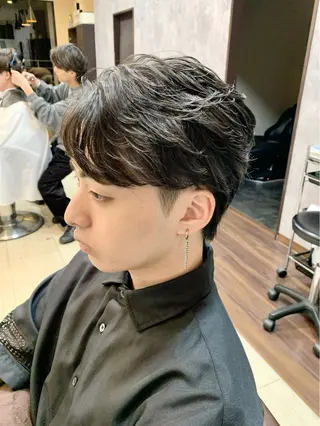 ショート パーマ メンズ 佐藤 大翔のヘアスタイル