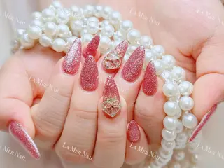 ネイル hikikibyee ♡のネイルデザイン