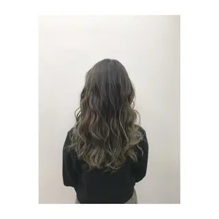 ロング カラー 永岡 鉄平のヘアスタイル