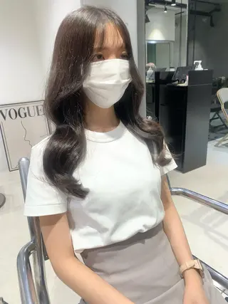 ロング カラー 透明感/オリーブ/ グレージュ/YUKAのヘアスタイル