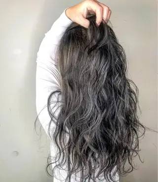 ロング カラー 🎊ルービック 京橋店💛のヘアスタイル