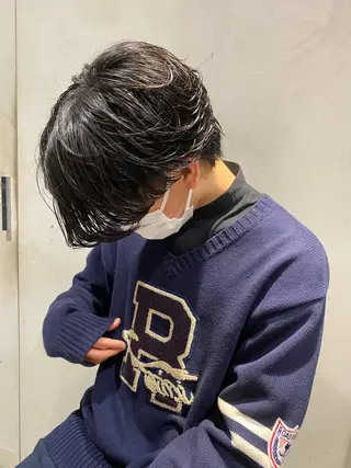 ショート パーマ メンズ 艶髪/ダークトーン 🩶丸山日向のヘアスタイル