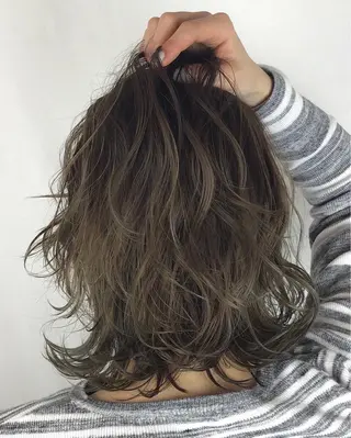 カラー Stazio 54の眉毛・アイブロウイメージ