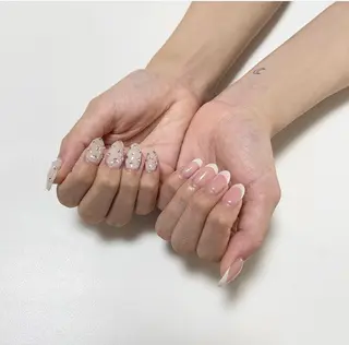 ネイル 𝓇𝒶𝓃𝒶𝓃 𝓃𝒶𝒾𝓁のネイルデザイン