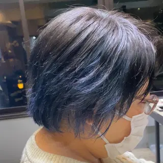 ショート カラー ボブ・レイヤー 田中 励也のヘアスタイル