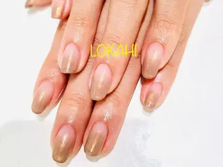 ネイル 13日3980円‼️ マグもデザインも◎のネイルデザイン