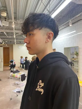 パーマ メンズ シャドウパーマ/ 波巻パーマYu-Kiのヘアスタイル