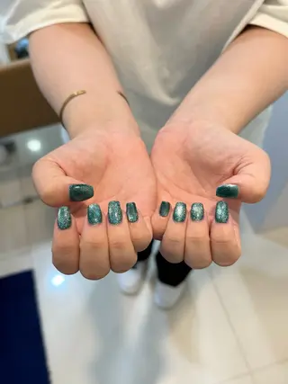 ネイル Blue Reef 四谷三丁目所属・たかの はづきのネイルデザイン