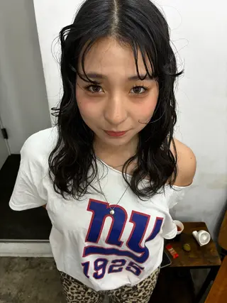 セミロング カラー ヘアアレンジ 佐藤 芽衣のヘアスタイル