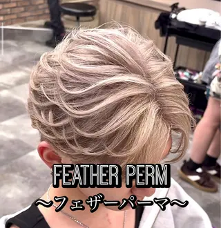 カラー パーマ メンズ センターパート/フェ ザー🔥SHUYAのヘアスタイル